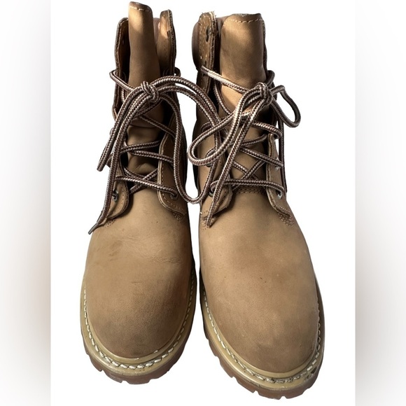 Eddie Bauer Women's Tan Boots Size 10 - Picture 3 of 10